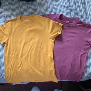 Set of 2 UNIQLO U Crew Neck Short Sleeve Shirts